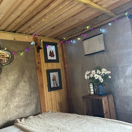Pear Tree Hut At Carr House Farm