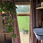 Pear Tree Hut At Carr House Farm Campingplads Scarborough